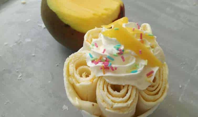 mango ice cream roll, fresh rolled ice cream with mango